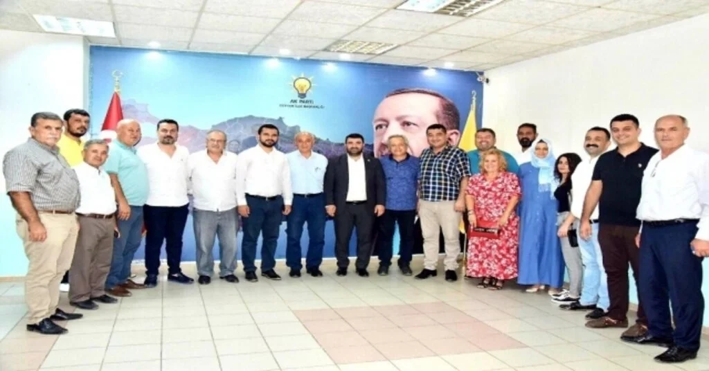 Başkan Bünülün Örnek Davranışına Karşılık İyi Parti Ve Chpden İadeyi Ziyaret
