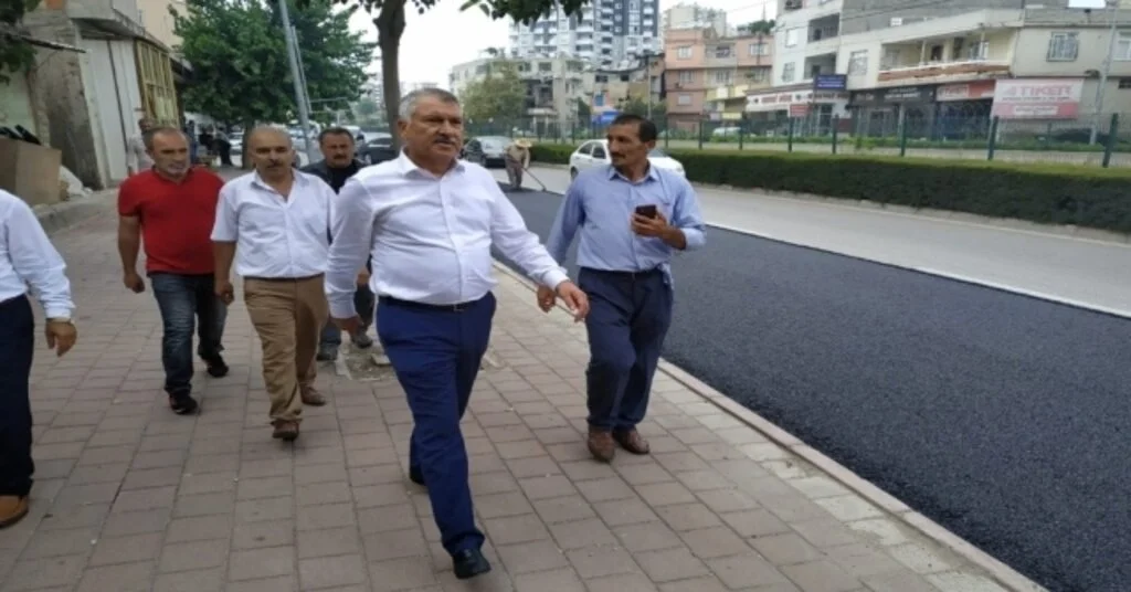 Başkan Karalar, Asfaltlama Çalışmasını Denetledi