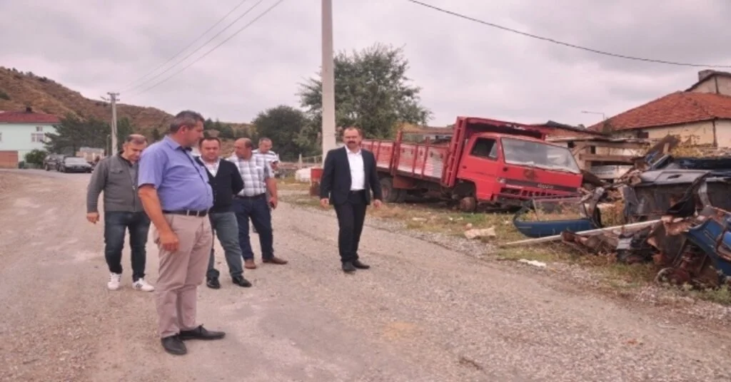 Başkan Kavaklıgil, Tosyada Metal Sanayi Sitesini Ziyaret Etti
