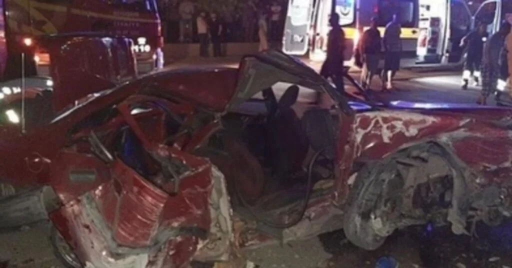 Başkentte Trafik Kazası: 2 Ölü 4 Yaralı