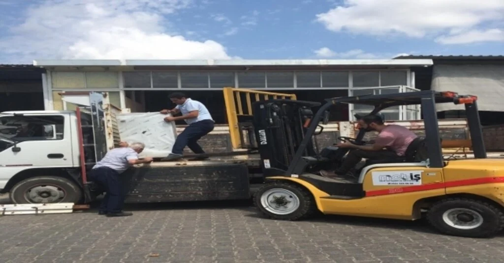 Biga Bal Mumu Ve Arı Keki Tesisi 80 Bin Kovanı Besleyecek