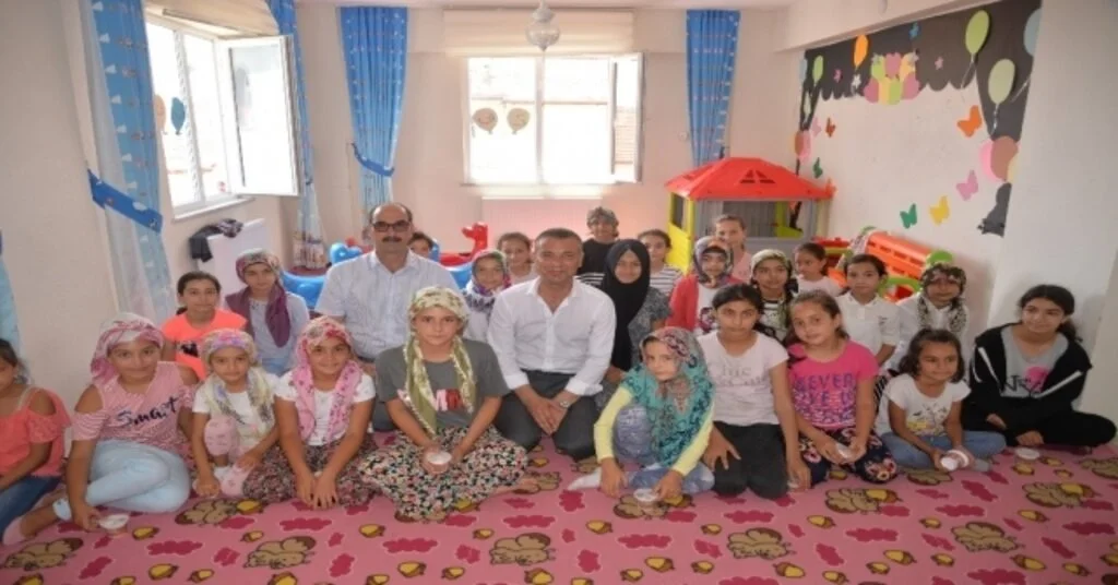 Bilecik Belediye Başkan Yardımcısı Gürses, Kuran Kursundaki Öğrencileri Ziyaret Etti