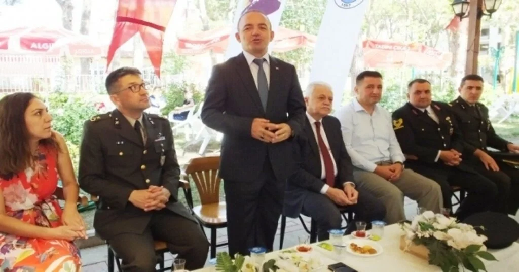 Burhaniyede Bayramlaşma Töreni Yapıldı