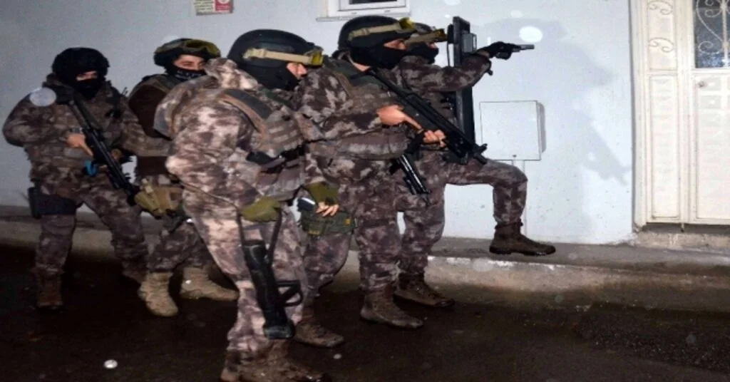 Bursada Pkk/kck Operasyonu: 7 Gözaltı