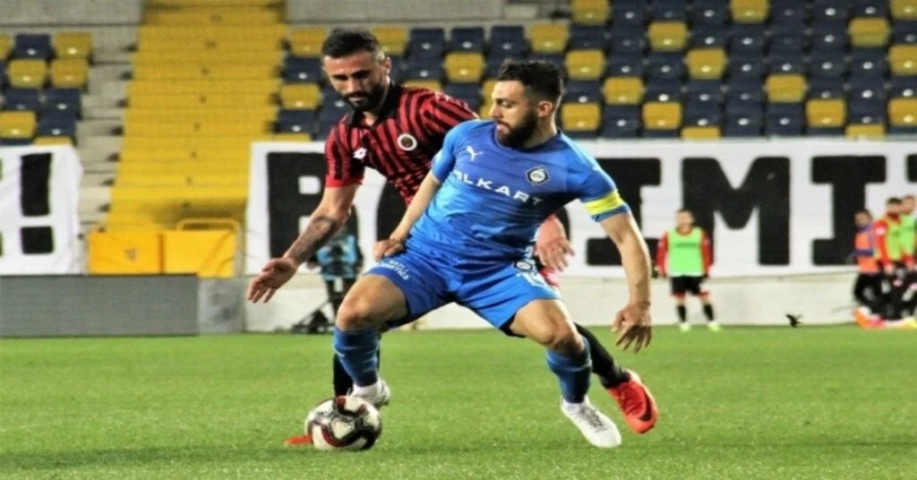 Bursasporda Selçuk Şahin Bombası