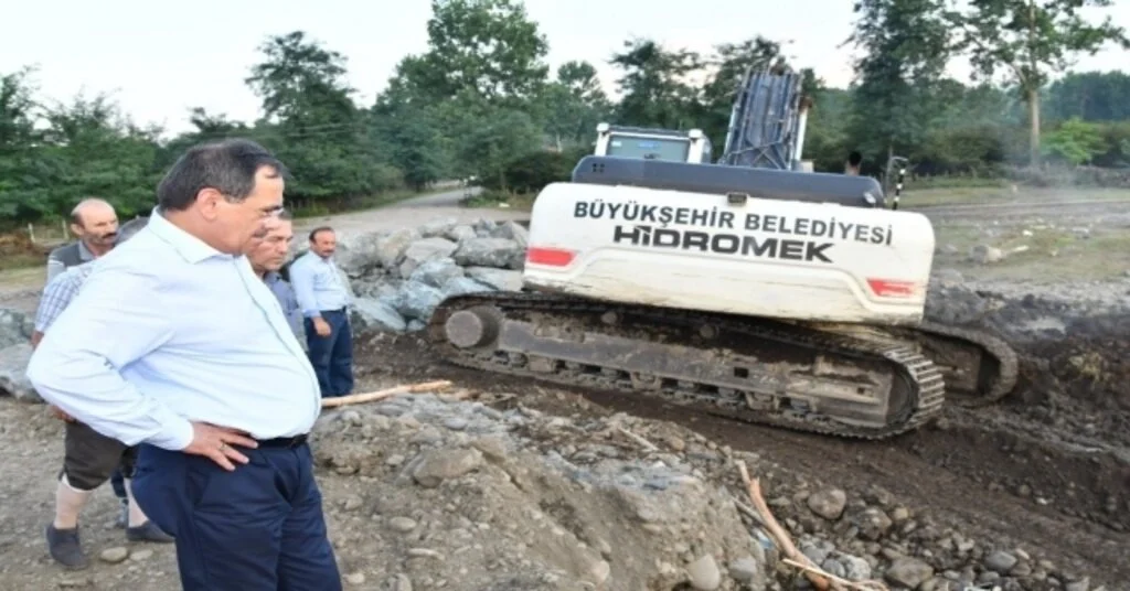 Büyükşehirde Sel Mesaisi