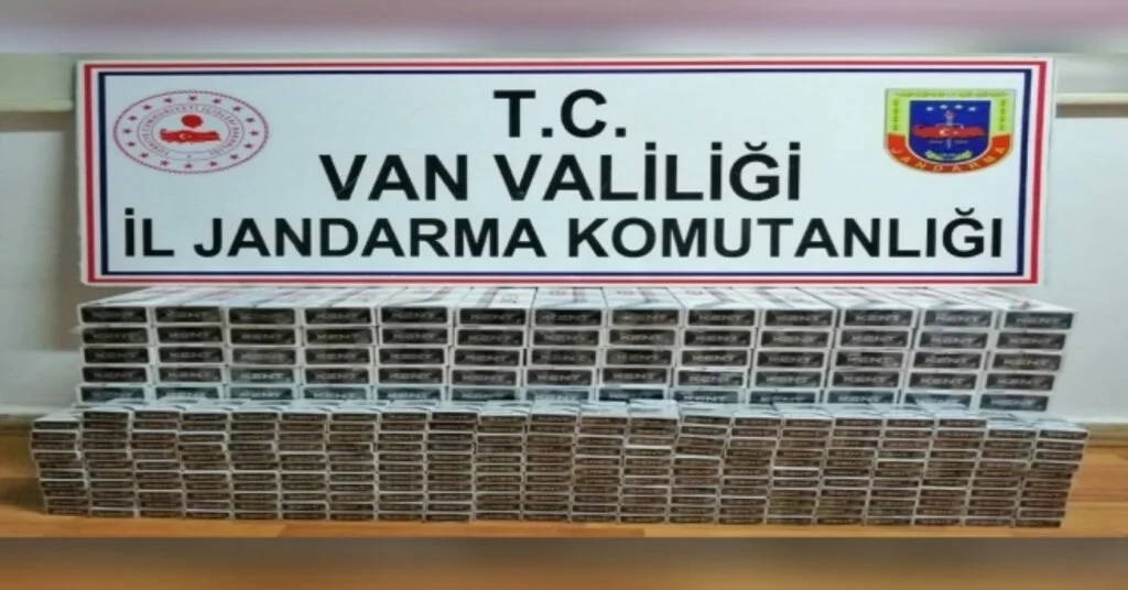 Çaldıranda 2 Bin 490 Paket Kaçak Sigara Ele Geçirildi