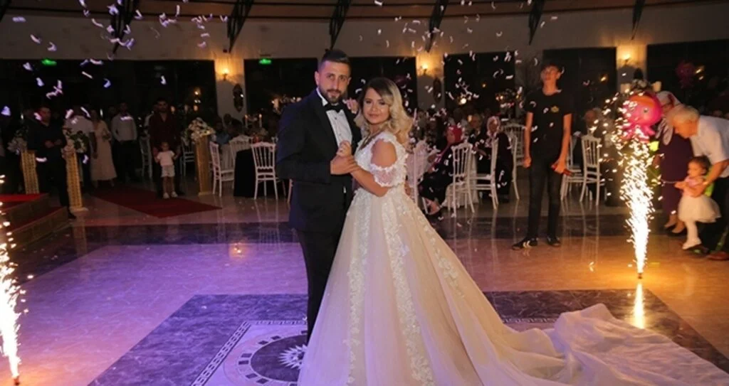 Cansu ve Erşan'a masal gibi düğün