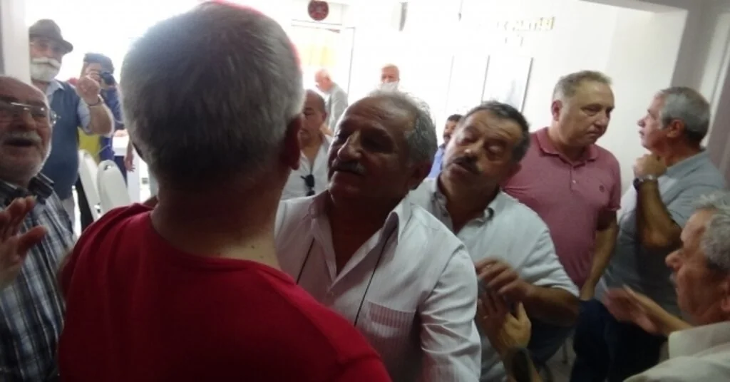 Chpde İptal Edilen Kongre Partilileri Kızdırdı
