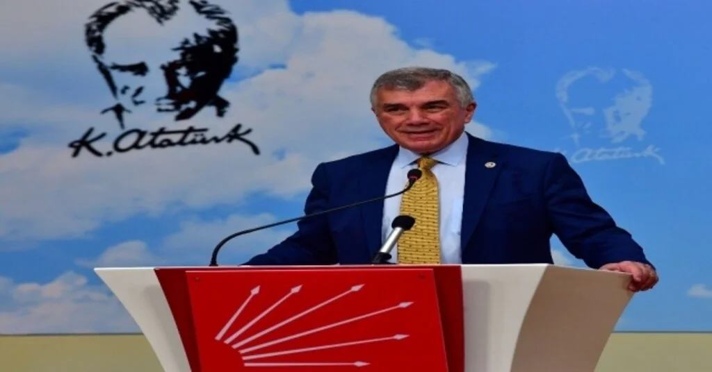 CHP'li Çeviköz Basın Toplantısı Düzenledi
