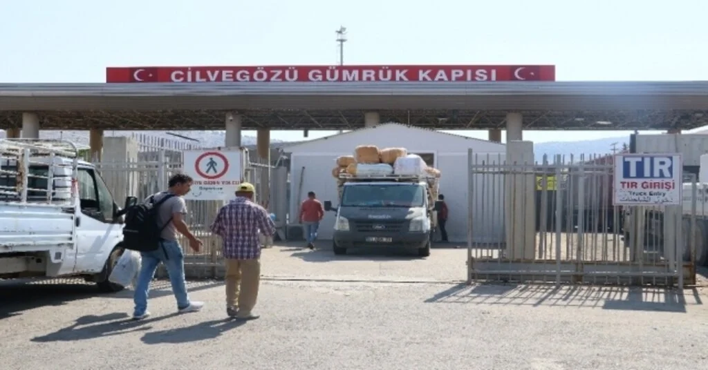 Cilvegözü Sınır Kapısı Geçişlere Yeniden Açıldı