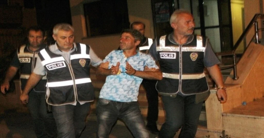 Çorluda Karısı Ve Sevgilisini Öldüren Katil Zanlısı Yalovada Yakalandı