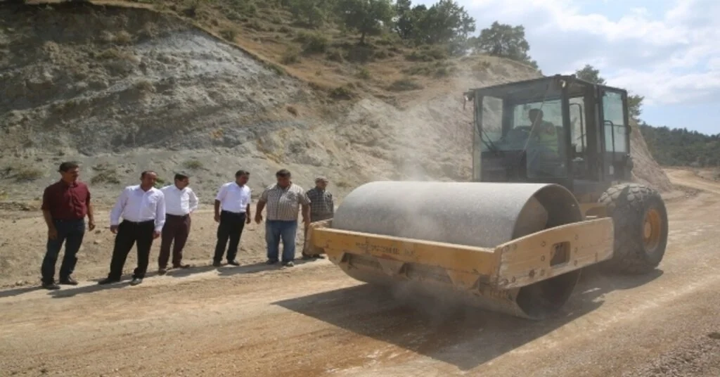 Demircinin Mahallelerin Yol Yapım Çalışması