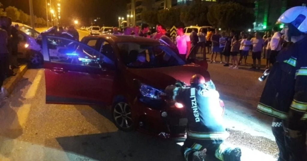 Denizlide Trafik Kazası: 3 Yaralı