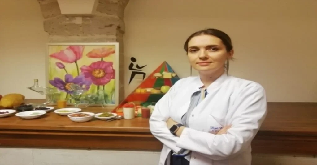 Diyetisyen Esra Kula: