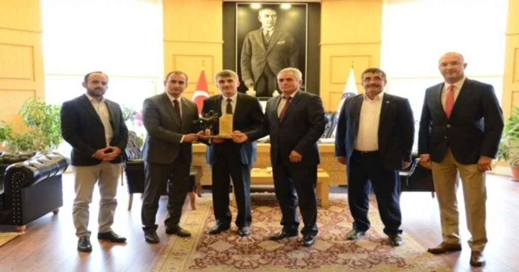 Dumlupınar Potokolünden Rektörü Prof. Dr. Kazım Uysala Ziyaret