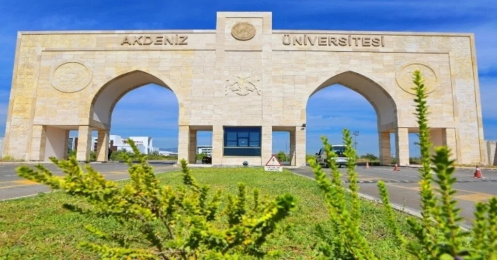 Dünya Üniversitelerinin Web Karneleri Açıklandı