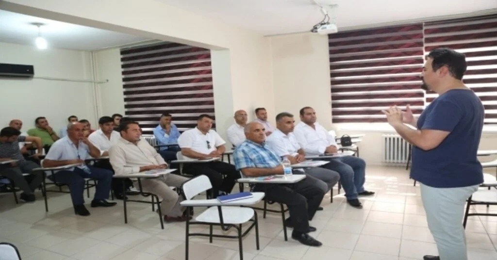 Elazığda Şoförlere Ab Standartlarında Eğitim