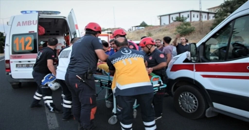Elazığda Trafik Kazası: 8 Yaralı