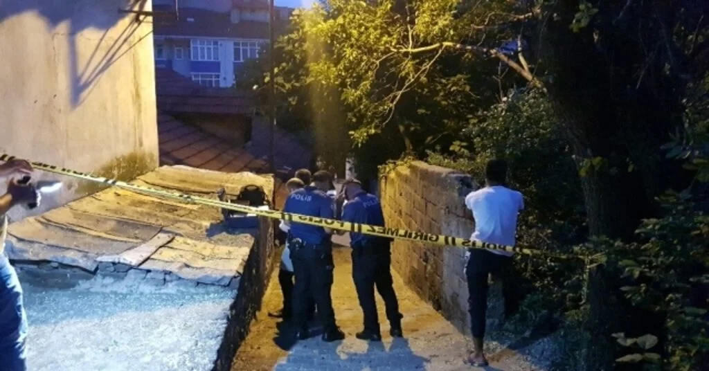 Elektrik Direğinden Düşen Adam Ağır Yaralandı