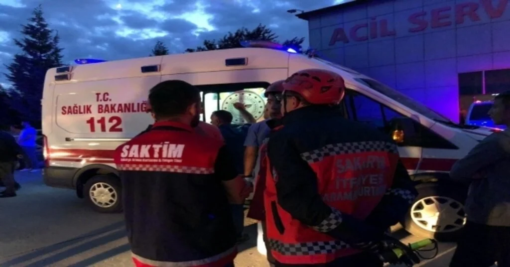 Elini Kaptırdığı Kıyma Makinesiyle Hastaneye Kaldırıldı