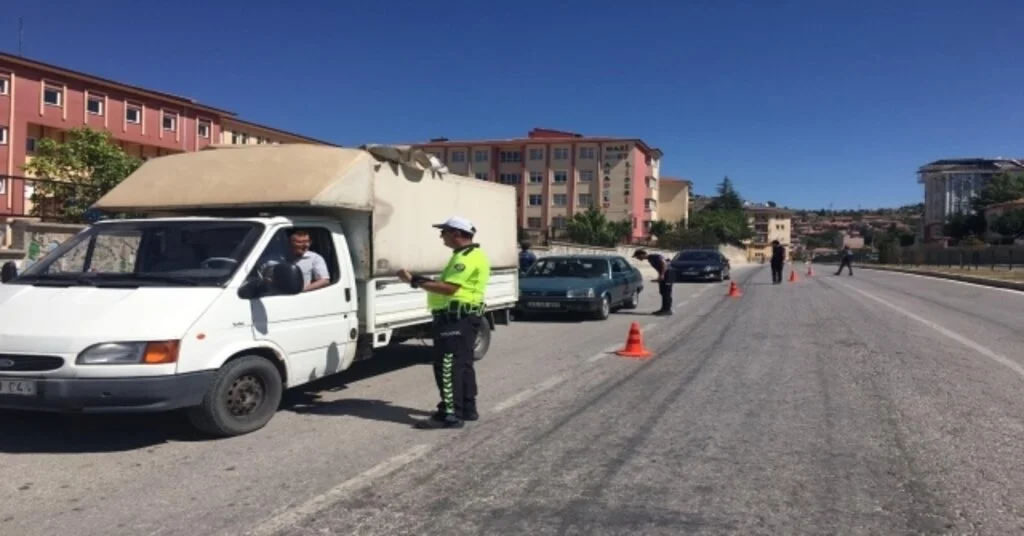 Emette Asayiş Ve Trafik Uygulaması