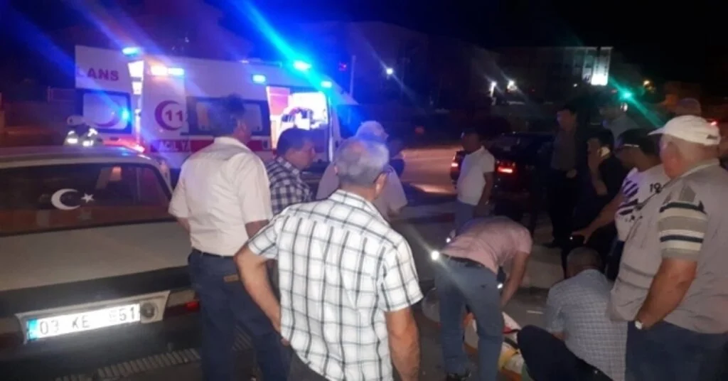 Emette Trafik Kazası: 3 Yaralı