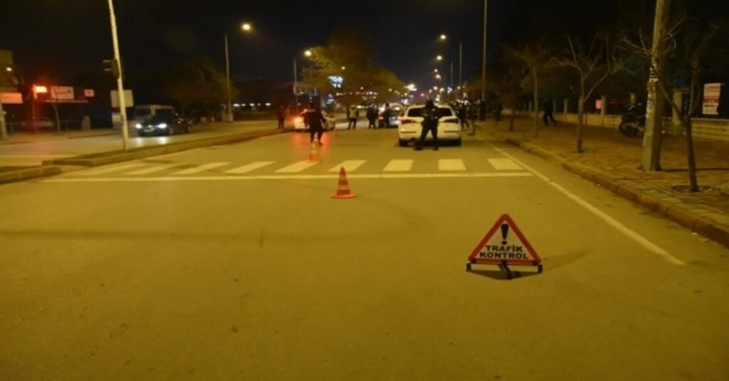 Emniyetten İzinsiz Yolcu Taşımacılığı, Alkol Ve Radar Uygulaması