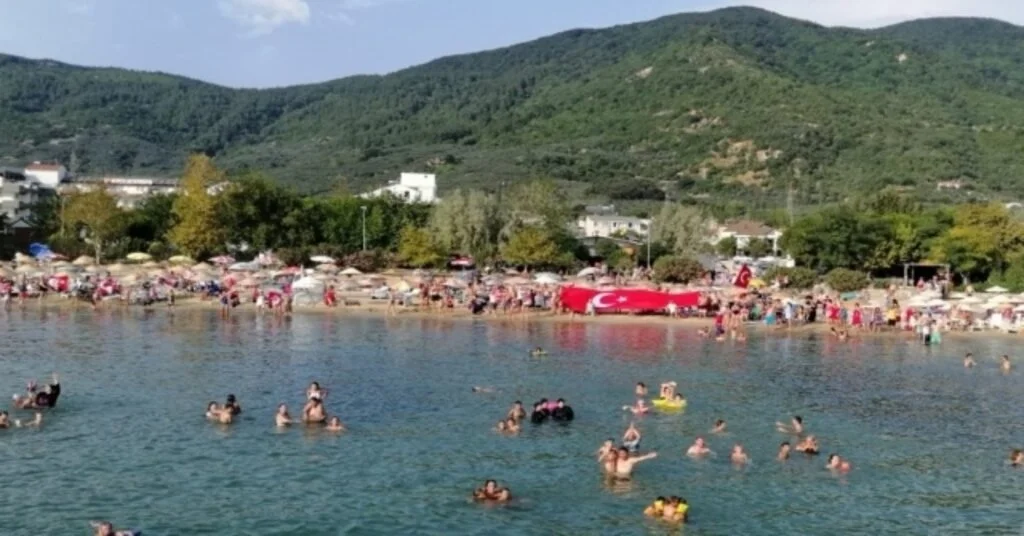 Erdekte Turizm Bayramda Canlandı