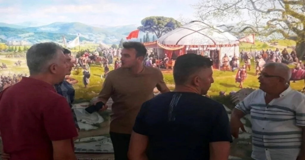 Ertuğrul Ersoy, Fetih Müzesini Ziyaret Etti