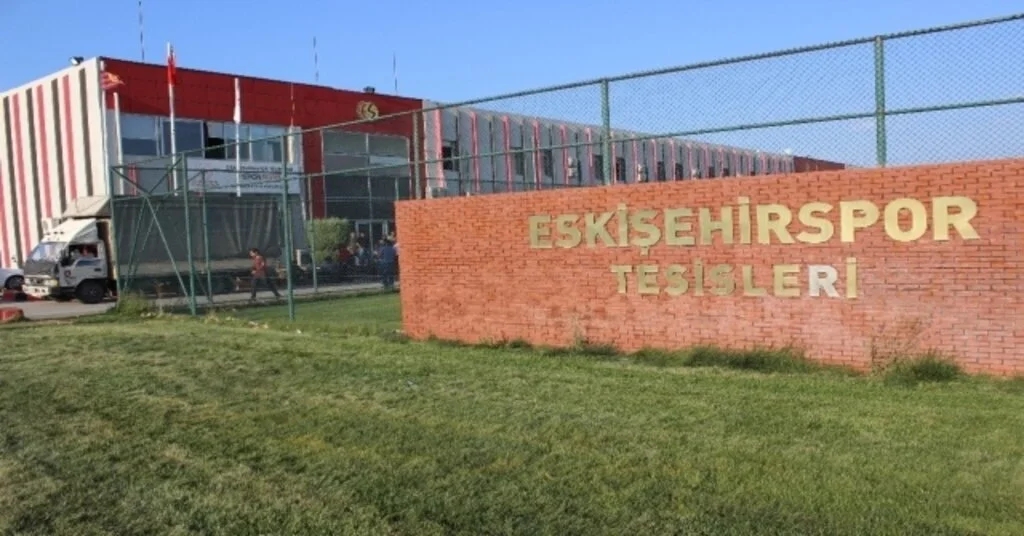 Eskişehirsporun Kulüp Eşyaları Haczedildi