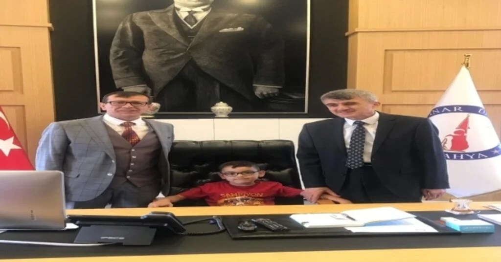 Geleceğin Rektör Adayından Hayırlı Olsun Ziyareti