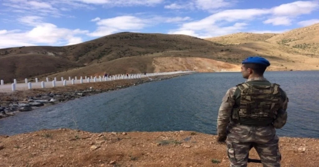 Genç Kızın Cesedi Baraj Gölünde Bulundu