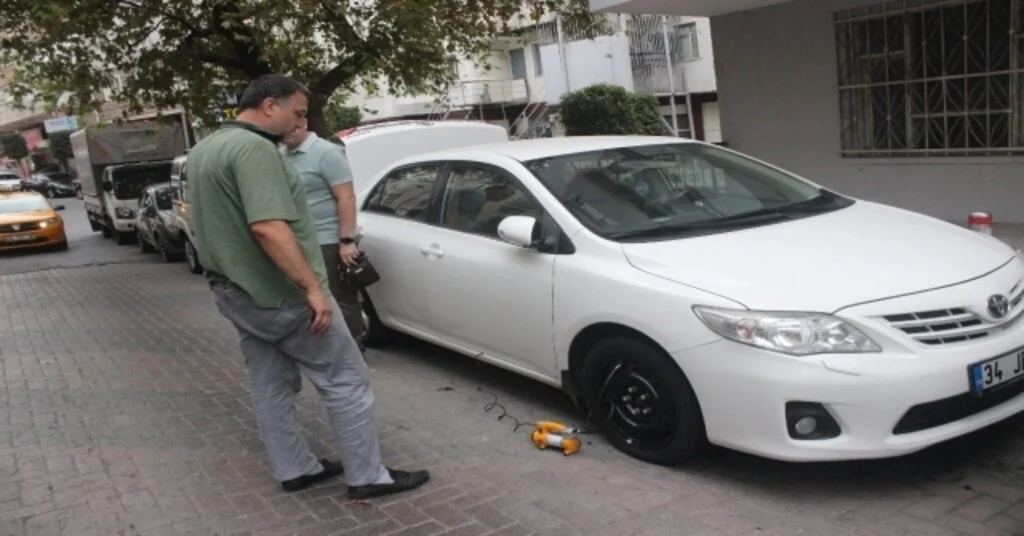 Güngörende Park Halindeki 10 Aracın Lastiği Kesildi