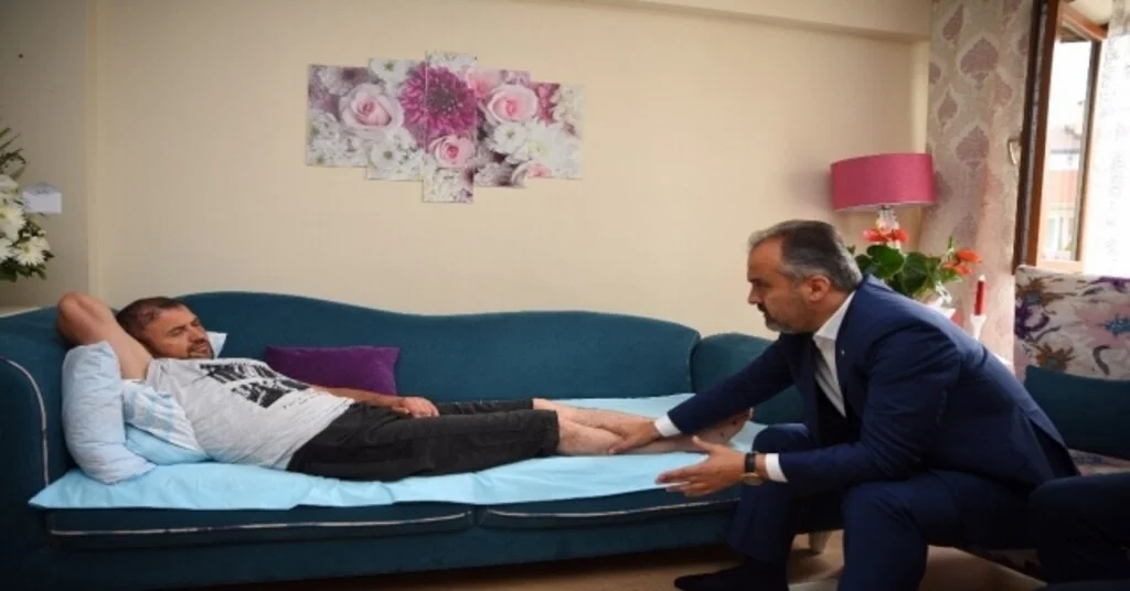 Hac Dönüşü İlk Ziyaret Yaralı Gaziye