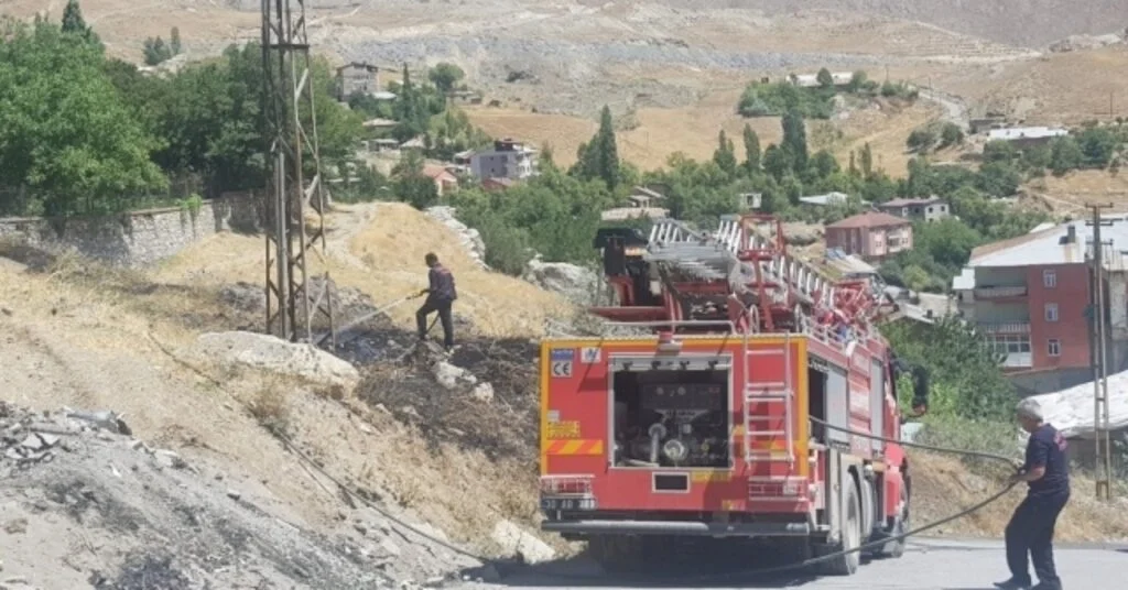 Hakkaride Anız Yangını