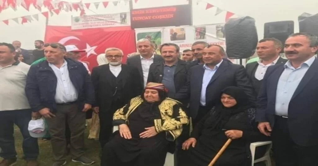Hanımağaların Ağalık Yarışı