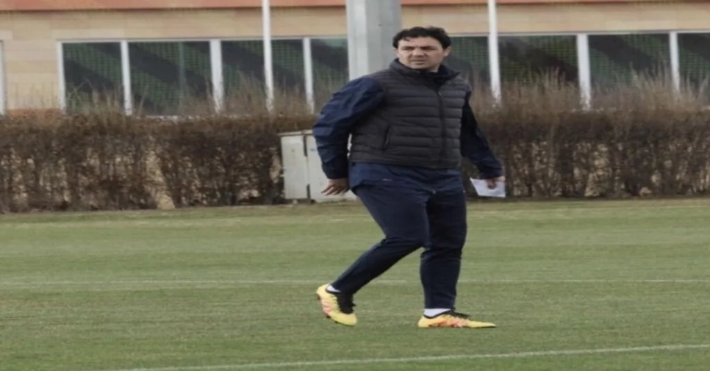 Hasan Özer Yuvaya Döndü