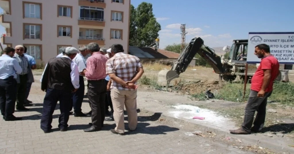 Hayırsever İş Adamından Kız Kuran Kursu