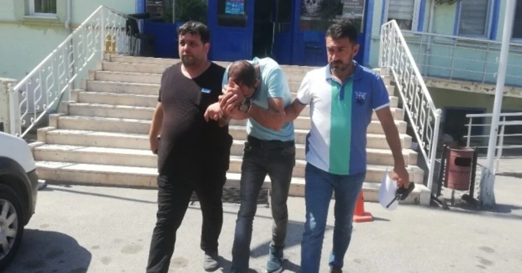Hırsızlık Şüphelisi Yakayı Ele Verdi
