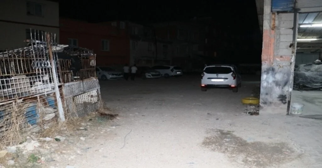 Husumetlileri İle Barışmak İçin Gittiler, Silahlı Saldırıya Uğradılar: 1 Ölü, 1 Yaralı