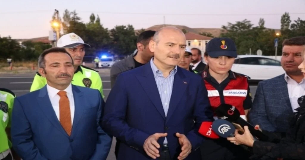 İçişleri Bakanı Soylu: “Ekiplerimiz Uyandırma Servisi Gibi Çalışıyor”