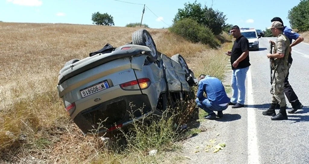 İki otomobil çarpıştı: 7 yaralı