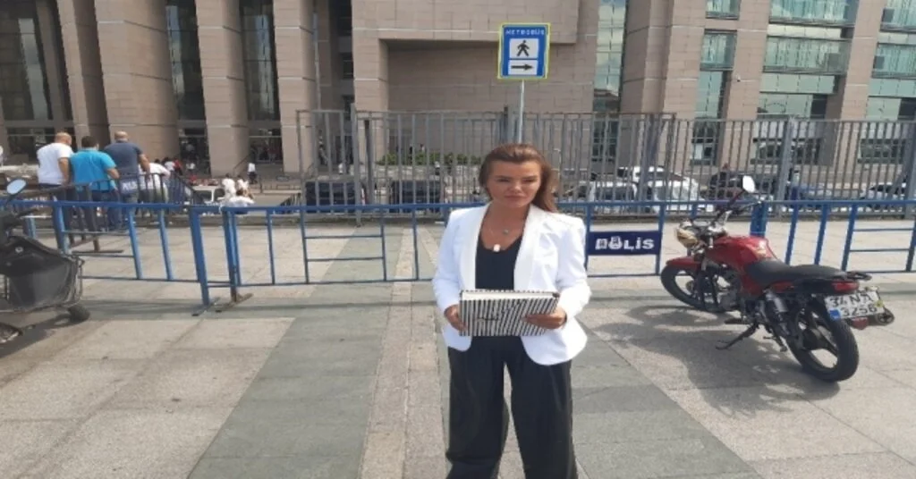 İrem Dericinin Evine Girmek İsteyen Şahıs Serbest Bırakıldı