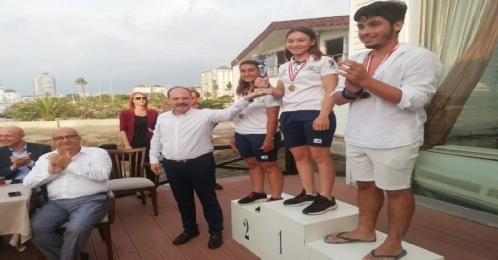 İskenderunda Sahil Güvenlik Yelken Kupası Şampiyonası Düzenlendi