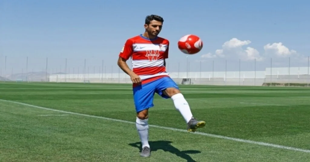 İsmail Köybaşı Granadada Resmi İmzayı Attı