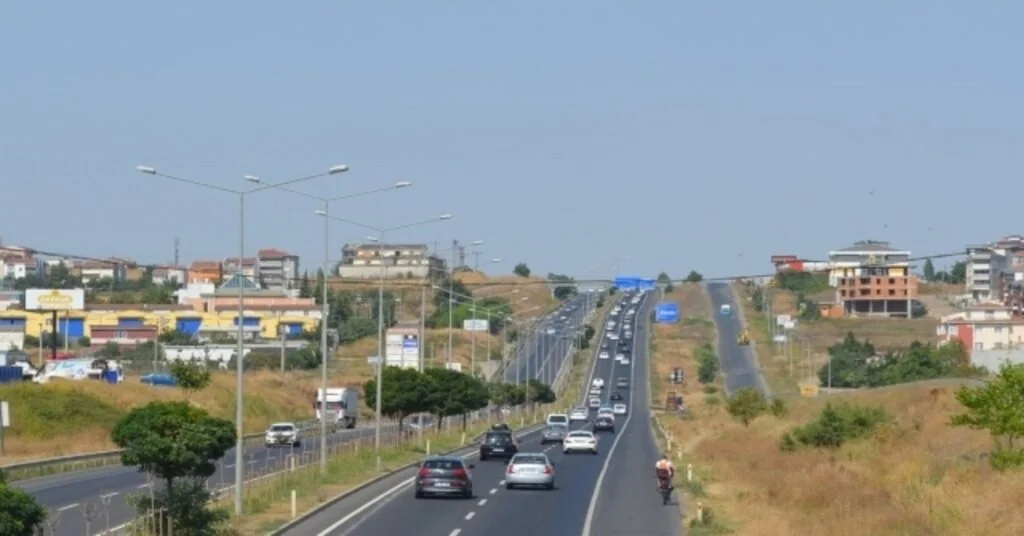 İstanbul-Tekirdağ Yolunda Yoğunluk Başladı
