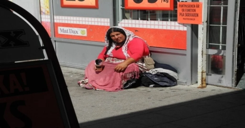 İsveçteki Dilenciler Belediyeye Aylık 25 Euro Verecek