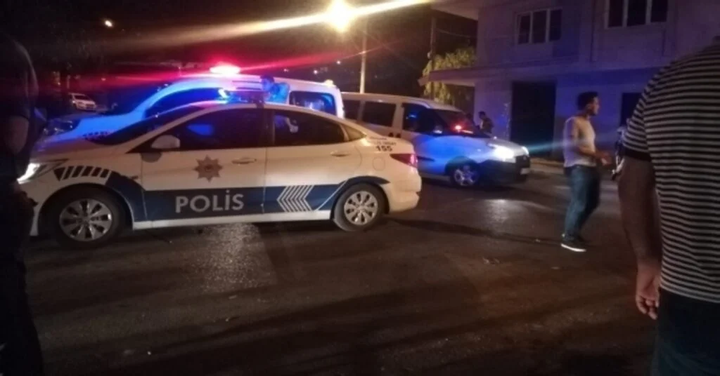 İzmirde Yabancı Uyruklu Kiracı İle Ev Sahibi Arasında Kavga