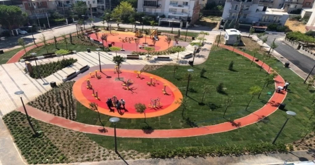 İzmire Üç Yeni Park